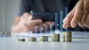 India private credit market growth reaching $9 billion in H1 2025, supporting mid-sized enterprises with flexible loans